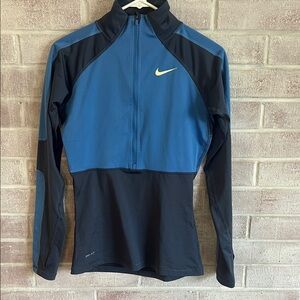 Women’s Nike Pro Blue Performance layer